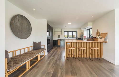 Cyfronydd House | Stunning modern farmhouse retreat perched on a private hilltop in North Wales