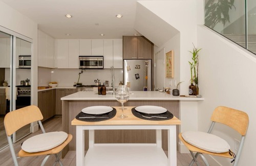 Kensington-Cedar Cottage House | Stunning Modern Townhome, 4-Bed, 2-Bath, & Patio in City's Best Location