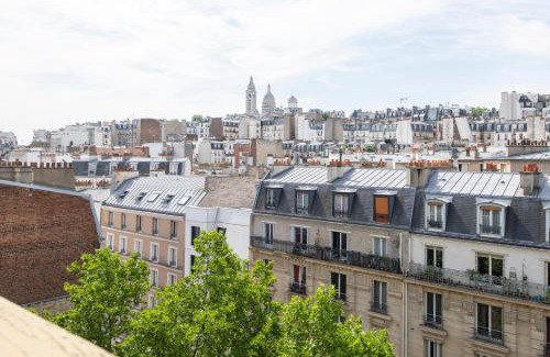 Quartier des Grandes-Carrieres Apartment | Stunning Montmartre - Amazing View - Fully Renovated
