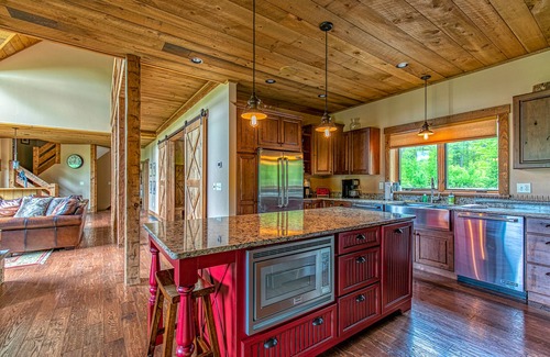 Sunday River Area House | Stunning mountain-view estate with private pool & hot tub - near slopes