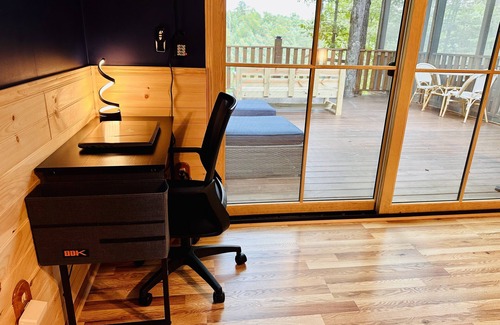 Sevierville Cabin | Stunning Mtn View Retreat w/Kids' Treehouse, Hot Tub, Video Wall & Pool Table.