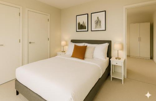 Sheldon Apartment | Stunning NEC apartments - Sleeps 8