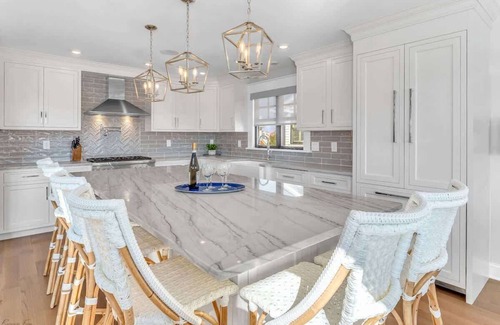 Avalon House | Stunning New 6 Bedroom w/Pool, Elevator