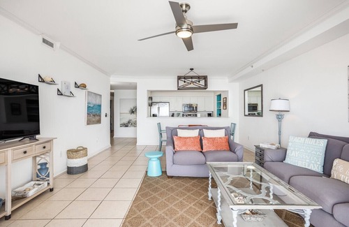 Jacksonville Beach Condo | Stunning ocean front views from 9th floor 2/2 condo