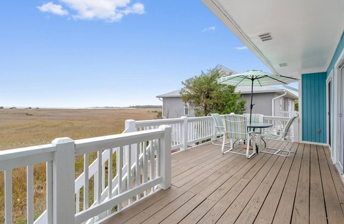 Oceanmarsh Subdivision House | Stunning Ocean and Marsh View - Golf Cart Included!