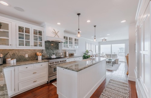 Silver Strand House | Stunning Ocean Front Views on the Sand, Luxury Home - Silver Strand Beach