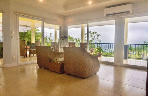 Jaco House | Stunning ocean view retreat- Private Pool