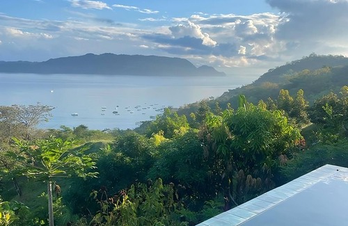 Cobano House | Stunning Ocean View, Open Design Bungalow w/POOL & AC *4x4 vehicule recommended