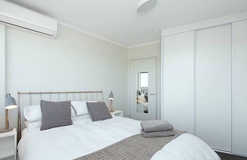 Maroubra Apartment | Stunning Ocean View Apartment