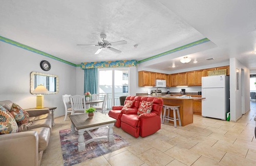 Brush - Stewarts Condo | Stunning Oceanfront 2BR Beach Villa with 3 Balconies