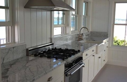 Plymouth House | Stunning Oceanfront Gem, surrounded by water, unparelled location