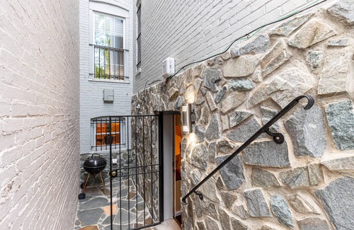 Logan Circle Apartment | Stunning One-bedroom Oasis in the Historic Shaw neighborhood.