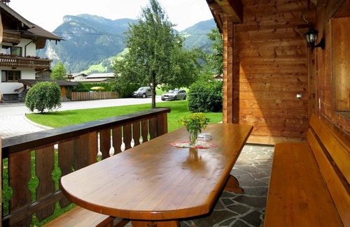 Ramsau im Zillertal House | Stunning private villa for 12 guests with WIFI, TV, patio and pets allowed