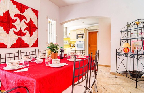 Montfort-sur-Argens House | Stunning private villa for 8 people with WIFI, A/C, private pool, TV and terrace