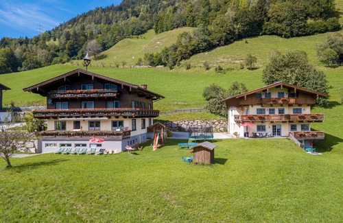 Goldegg Apartment | Stunning panorama, space, tranquillity and a swimming pool