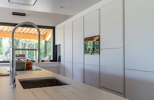 Saint-Gely-du-Fesc Villa | Stunning property with 14 meters pool and views