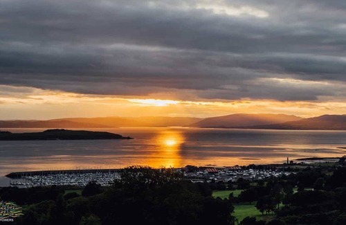 Largs Cabin | Stunning Premium Yurt in Kelburn Estate near Largs