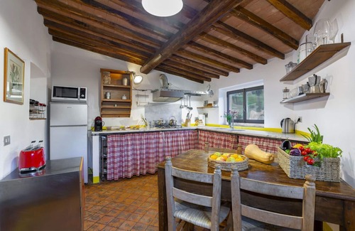 Greve in Chianti Villa | Stunning private villa for 6 guests with WIFI, A/C, private pool, TV, patio and panoramic view