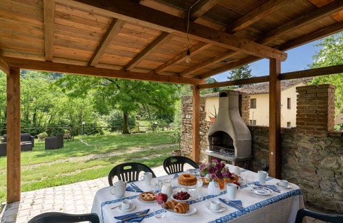 Borgo San Lorenzo Villa | Stunning private villa with WIFI, private pool, TV, patio and panoramic view, close to Florence