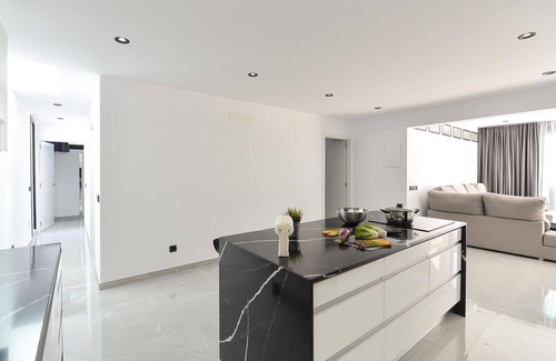 Playa del Ingles Villa | Stunning private villa for 6 guests with A/C, private pool, WIFI, TV, patio and pets allowed