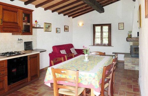 Casale Marittimo House | Stunning private villa for 4 people with WIFI, terrace and pets allowed