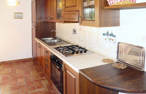 Casale Marittimo House | Stunning private villa for 4 people with WIFI, terrace and pets allowed