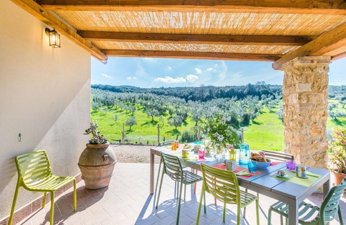 Casale Marittimo House | Stunning private villa for 6 guests with WIFI, A/C, TV, terrace, pets allowed and panoramic view
