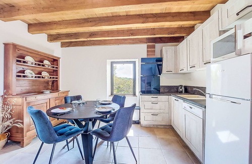 Labastide-Murat Villa | Stunning private villa for 4 people with TV, terrace, pets allowed and panoramic view