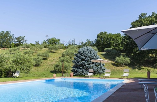 Carbognano Villa | Stunning private villa for 10 people with private pool, WIFI, TV, patio and parking