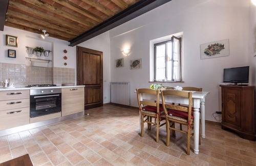 Gambassi Terme Villa | Stunning private villa with pool, WIFI, A/C, TV and pets allowed, close to San Gimignano
