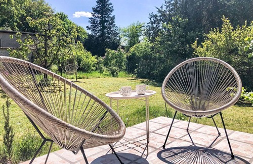 Langewahl House | Stunning private villa for 2 people with TV, terrace and pets allowed