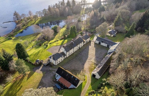 Invermoriston House | Stunning private villa for 6 guests with WIFI and TV