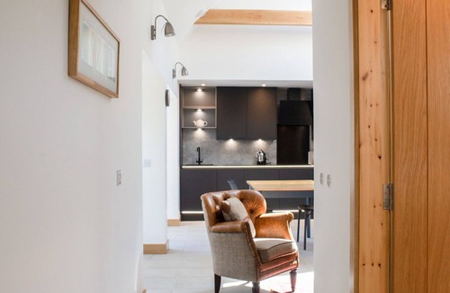 Suladale House | Stunning private villa for 2 people with WIFI, TV, patio and panoramic view