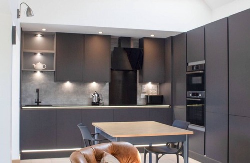 Suladale House | Stunning private villa for 2 people with WIFI, TV, patio and panoramic view