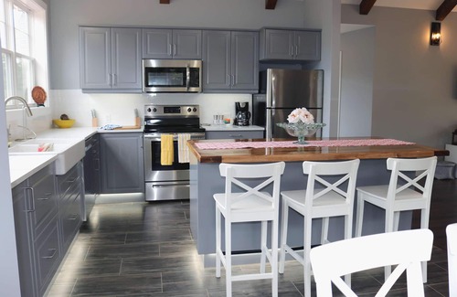 Green Gables Cottage | Stunning, private in Cavendish