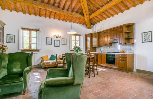 San Miniato House | Stunning private villa for 13 people with private pool, WIFI, TV, patio and pets allowed