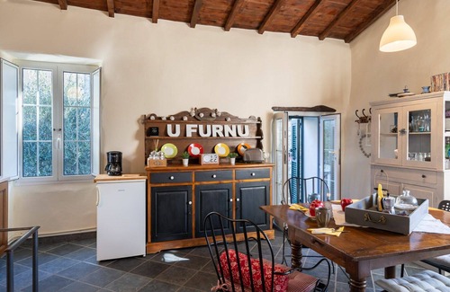 Chiusavecchia House | Stunning private villa for 2 people with terrace