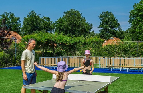 IJhorst House | Stunning private villa for 10 guests with pool, WIFI, TV and terrace