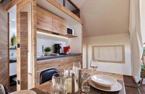 IJhorst House | Stunning private villa for 4 people with pool, A/C, WIFI, TV and terrace