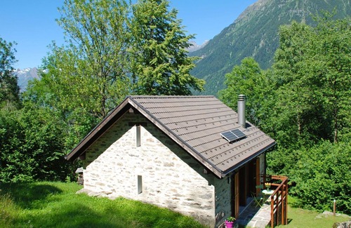 Acquarossa House | Stunning private villa for 4 people with terrace and panoramic view