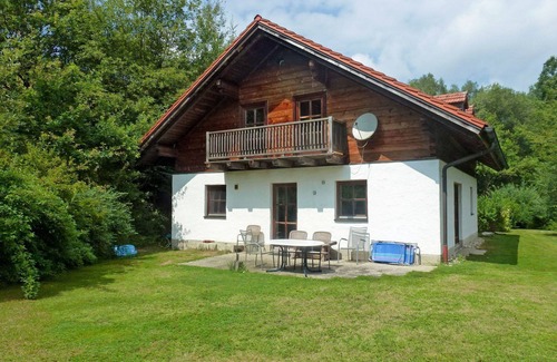 Witzmannsberg House | Stunning private villa for 6 people with WIFI, TV and terrace