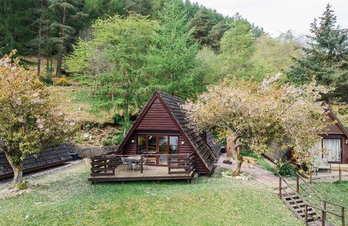Kilfinnan House | Stunning private villa for 4 guests with WIFI, TV, balcony and panoramic view