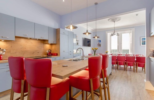 Portpatrick House | Stunning private villa for 16 people with WIFI, TV, patio and pets allowed