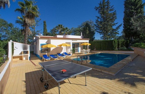 Alpouvar Villa | Stunning private villa for 4 guests with A/C, private pool, WIFI, TV and patio
