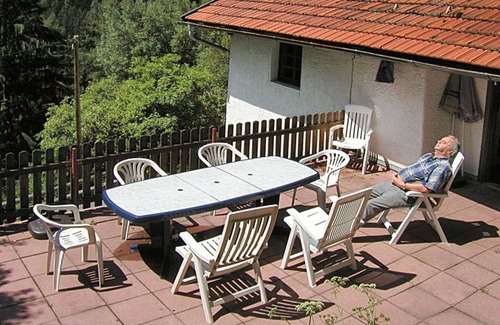 Strengen House | Stunning private villa for 10 people with TV and terrace