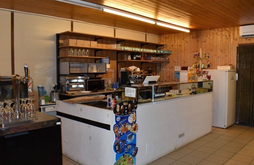 Riazzino House | Stunning private villa for 5 guests with WIFI, pool, A/C, terrace, pets allowed and panoramic view