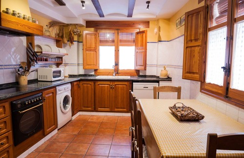 Cabanes Villa | Stunning private villa for 8 people with WIFI, TV and terrace