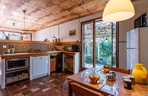 Abbazia House | Stunning private villa for 5 people with WIFI, TV, patio, pets allowed and panoramic view