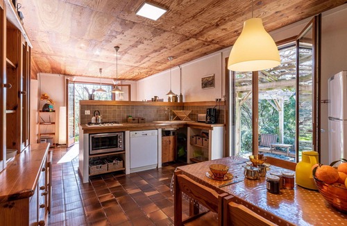 Abbazia House | Stunning private villa for 5 people with WIFI, TV, patio, pets allowed and panoramic view