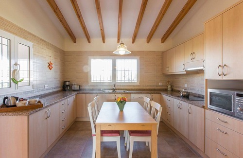 Rafol de Almunia Villa | Stunning private villa for 7 people with private pool, A/C, WIFI, TV and terrace